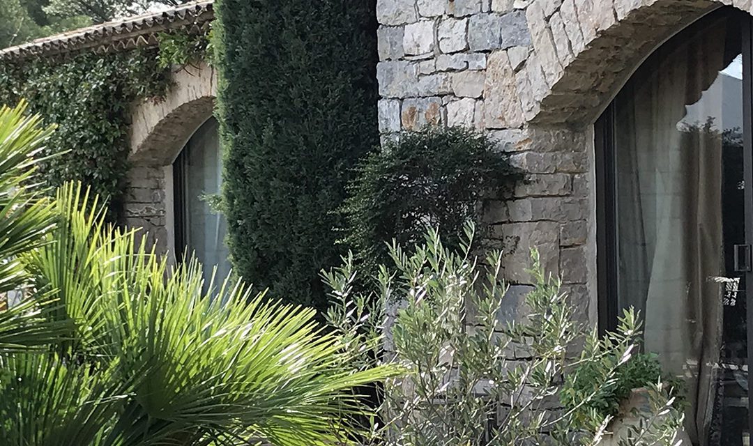 PROPRIÉTÉ AVEC VUE DOMINANTE DANS LE VAR