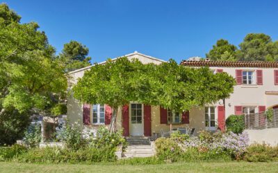 MAGNIFIQUE PROPRIETE FACE A LA SAINTE VICTOIRE